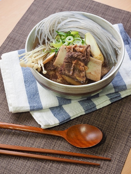 한국 전통음식 소고기 갈비탕, 식사