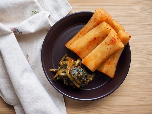 한국 전통음식 신선한 무 김치, 알타리 김치