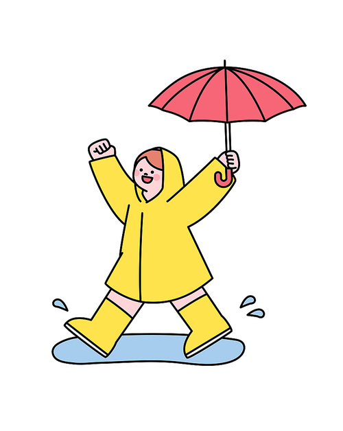 귀여운 아이가 비옷을 입고 우산을 들고 즐거워 하고 있다.