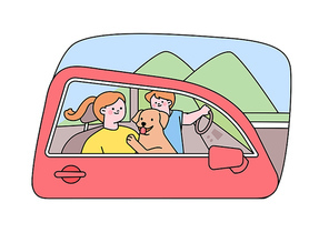 강아지와 커플이 자동차 여행을 하고 있다.